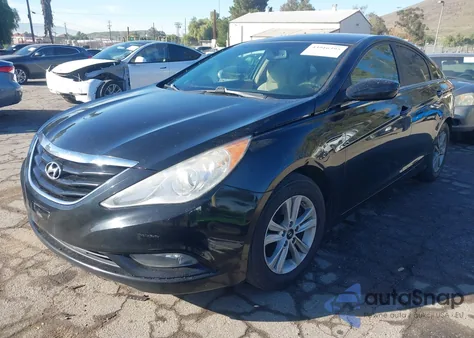2013 Hyundai Sonata Gls z USA, uszkodzony, nr VIN 5NPEB4AC3DH683269